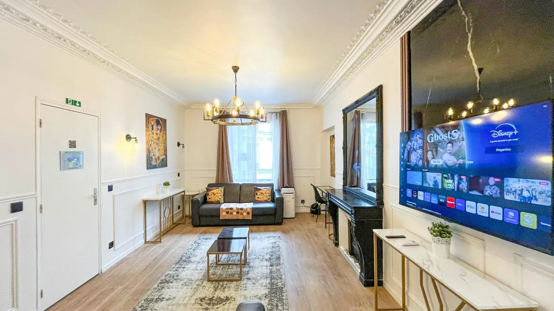 Appartamento 106 - Urban Luxury Opera Gustav Klimt Parigi 0*,  Francia